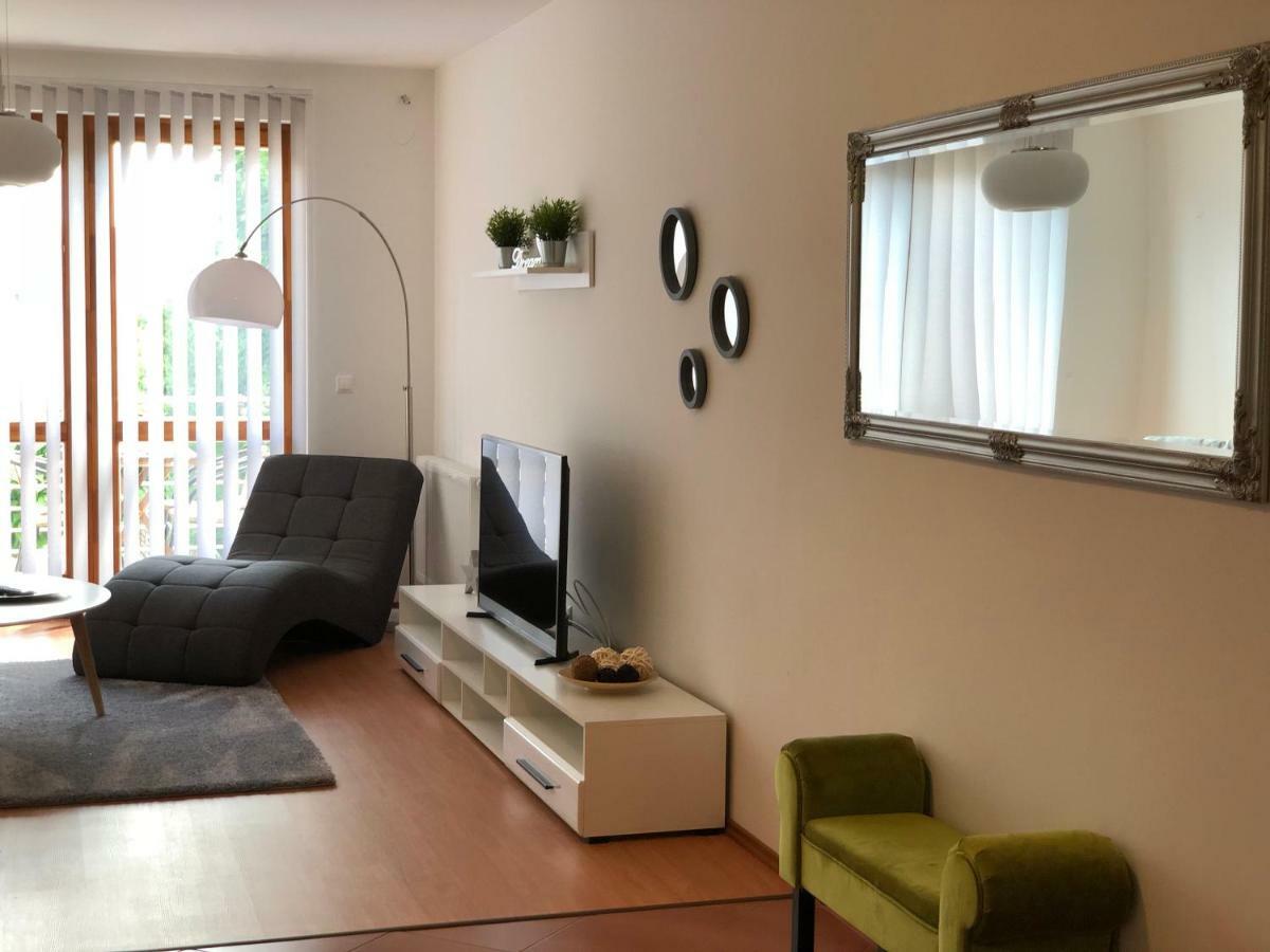 Apartment Nexus